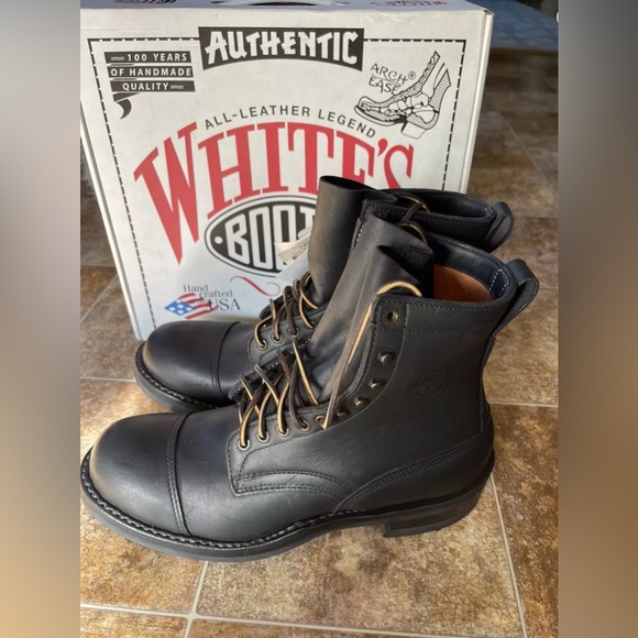 WHITES Black Leather Boots - Picture 1 of 12